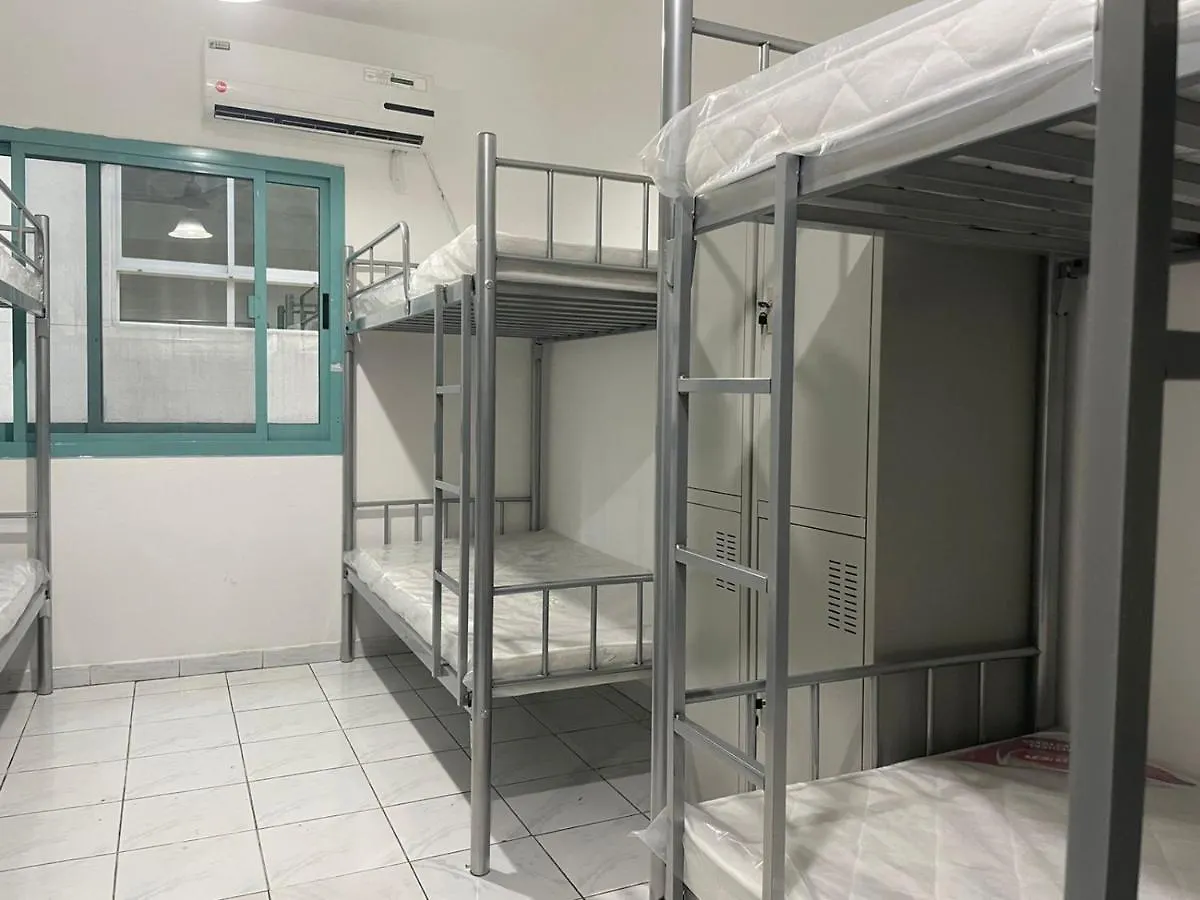 Apartment Bedspace/Men'S Hostel In Prime Location Near Burjuman Metro Dubai